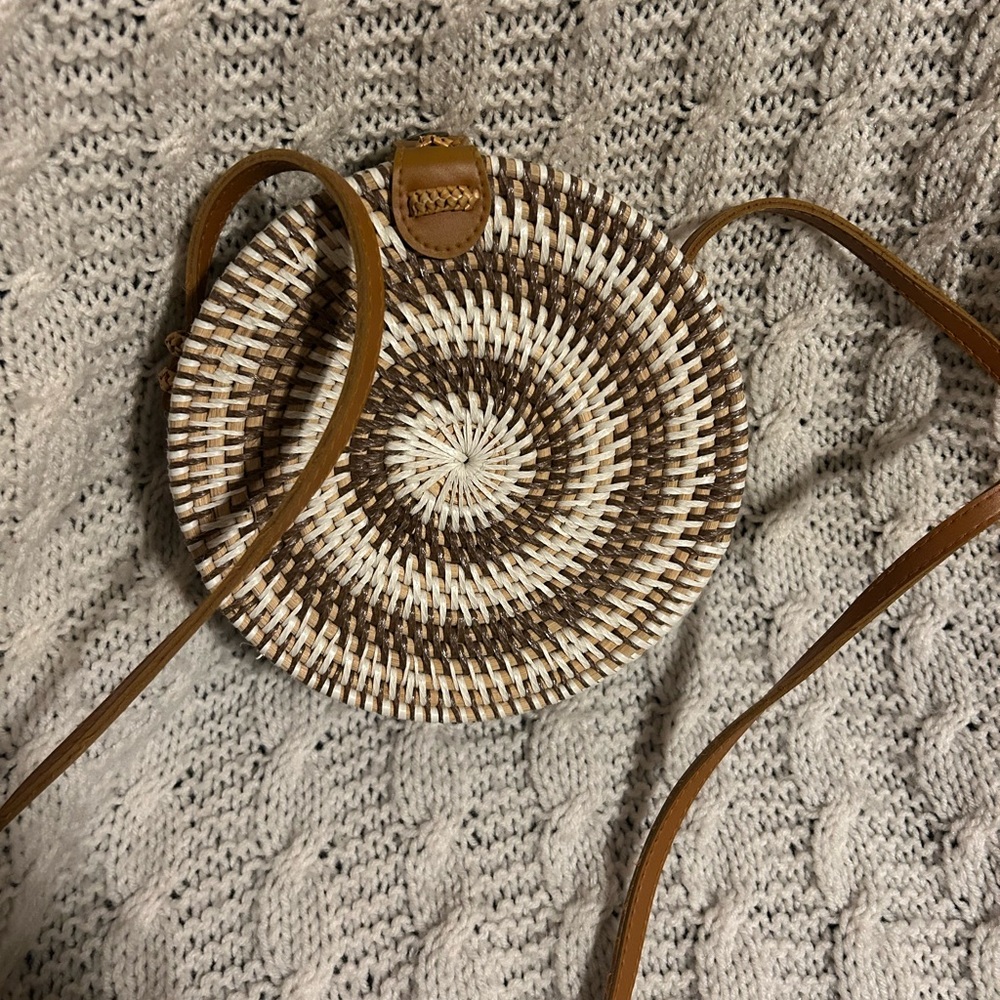 Round Woven Tan and White Crossbody Bag